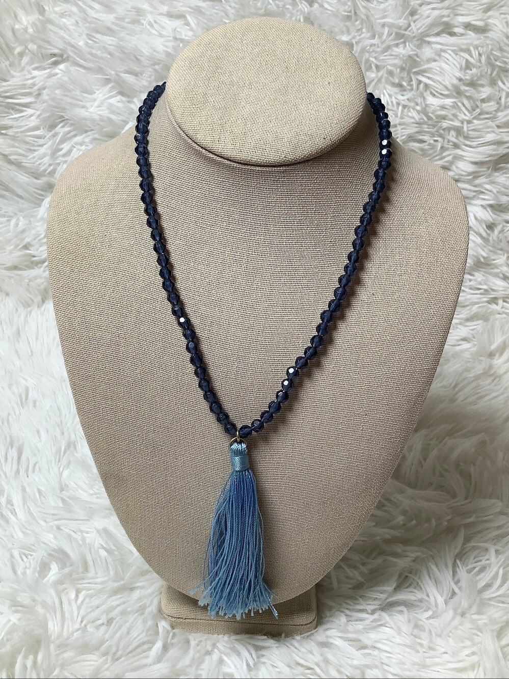 J.Crew Blue Beaded Dangling Blue Thread Tassel Pendant Necklace C32-11